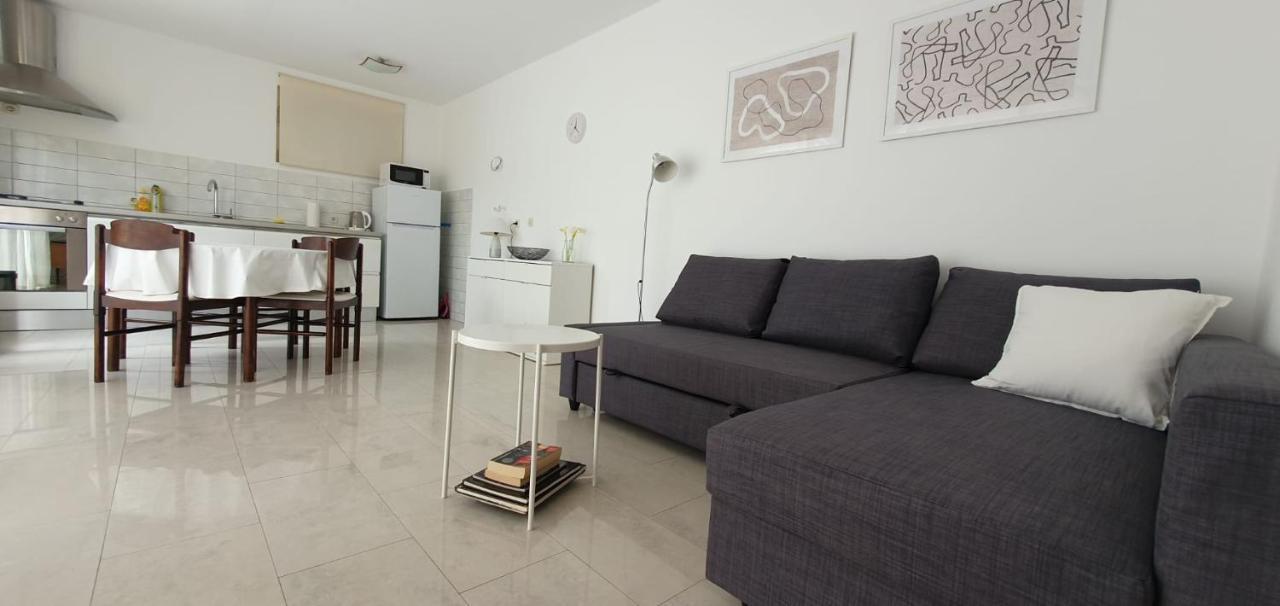 Apartment Brgacelj Kali Exterior photo